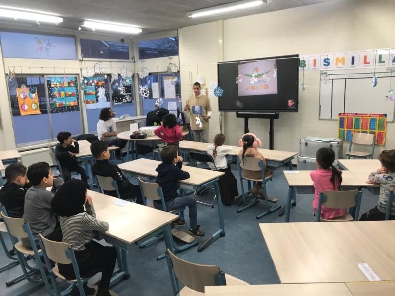 Technologie op school bij WailSalutem Foundation